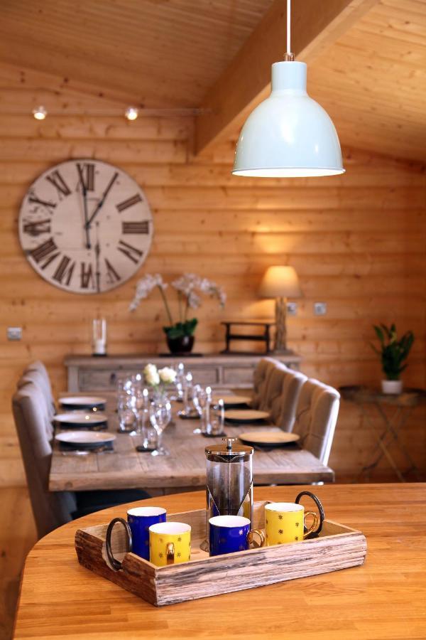 Cambridgeshire Lakes - Luxury Lodges In A Stunning Lake Location Gamlingay Luaran gambar